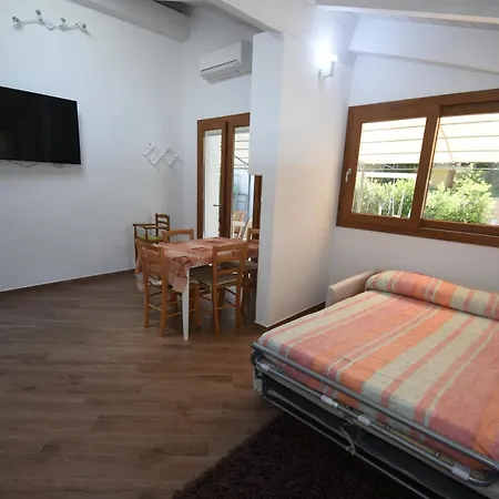 Orchidea - Indipendente Con Giardino Privato Apartment