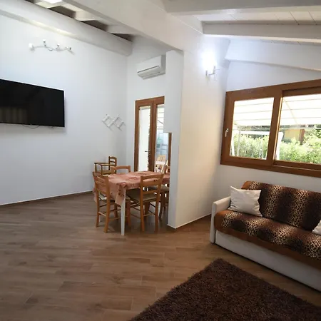 Orchidea - Indipendente Con Giardino Privato Apartment *