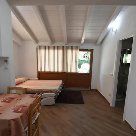 Apartment Orchidea - Indipendente Con Giardino Privato Marina di Campo